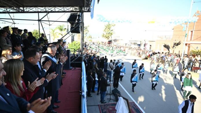 Trancas-Jaldo-encabezo-los-actos-oficiales-por-el-Dia-de.jpeg