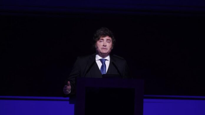 javier-milei-y-sus-medidas-en-vivo-cambios-en-OLZ7B6JB7BAJVAHSYP25WW4SPI.jpeg