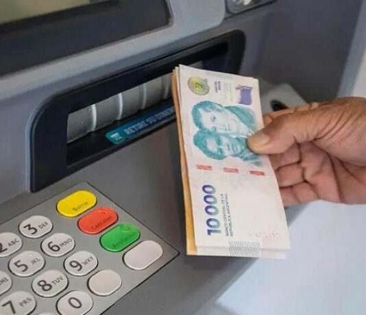 Continúa el pago de sueldos para estatales