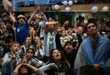 Milei, obligado a levantar el ánimo… y la economía