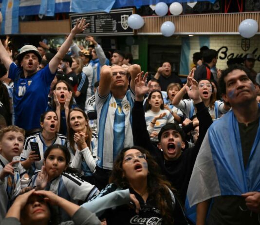Milei, obligado a levantar el ánimo… y la economía