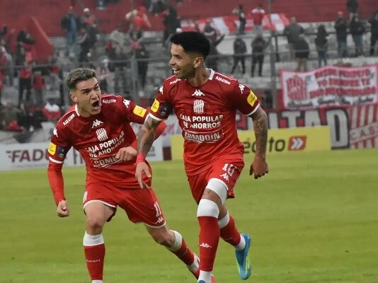 San Martín goleó 3 a 0 a Almagro y confirmó su recuperación