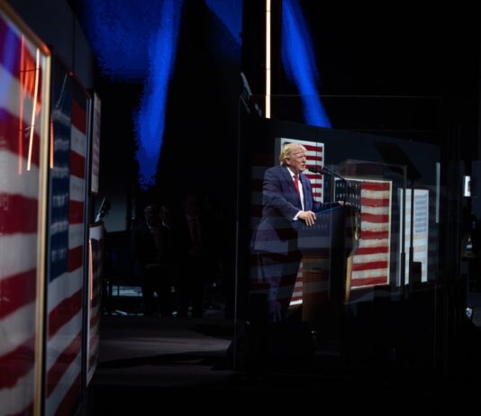 A 250 años de su independencia, Donald Trump dice: «Estados Unidos está más fuerte que nunca»