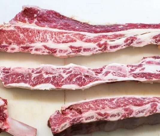El consumo de carne vacuna cayó y los carniceros advierten un fuerte cambio de hábitos