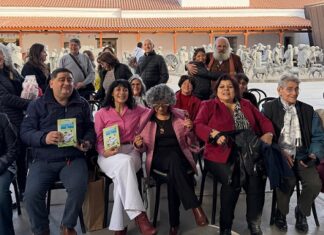 Exitosa presentación de «Dos docenas con yapa» de Nancy Olivera en la Feria del Libro de Jujuy