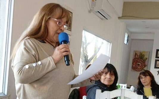 Seleccionaron a la escritora Silvia Flores para una antología internacional de Realismo Mágico