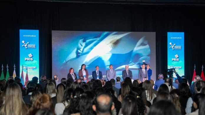 Tucuman-reune-a-mas-de-1200-profesionales-en-el-Primer.jpeg