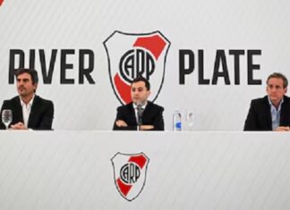 el presidente de River le echo la culpa de la crisis a los arbitrajes