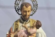 Noche de antorchas, procesión y reparto de pan: así se celebra San Cayetano en Tucumán