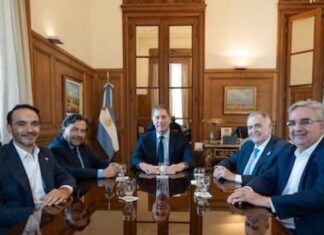 Santilli recibió a Jaldo y otros gobernadores del Norte