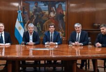 En Hacienda. Diego Santilli y Luis Caputo se reunieron con el gobernador de Jujuy