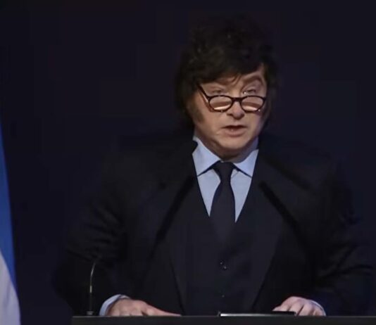 Javier Milei y sus medidas, en vivo: “Has sido engañado por un chanta”, dijo el Presidente al defender el nivel de consumo
