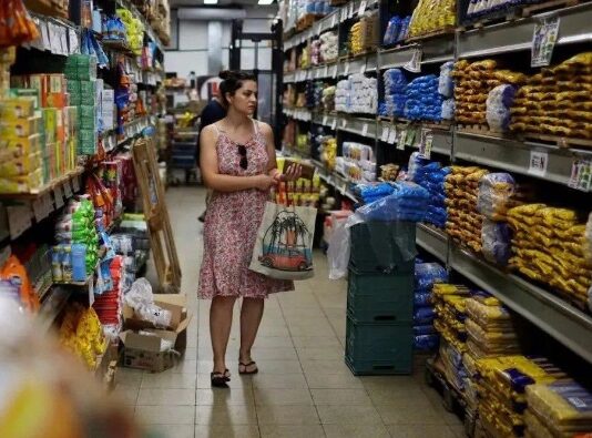 El INDEC anuncia hoy cuánto subió la pobreza en el primer semestre del año