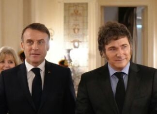 Milei partió rumbo a París para encabezar la Argentina Week y promover inversiones