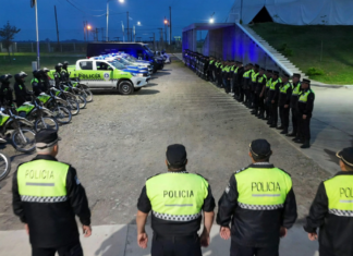 14 personas demoradas y 10 motocicletas retenidas