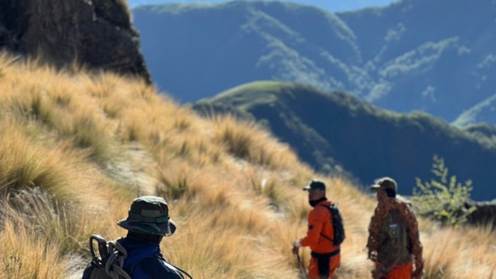 Con drones, siguió la búsqueda del docente en el cerro