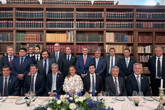el-jefe-de-gabinete-de-ministros-diego-santilli-DSOBGLA27RAPPCFQ4H73TTKJU4.jpg