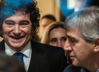 "Pronta recuperación". El Gobierno le envió un mensaje al papa León XIV, que salió con éxito de la operación